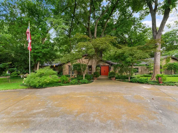 1110 Green Valley Ln, Duncanville, TX 75137