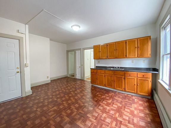 5th image of 70-72 Wilson St #1E
