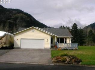 303 Wana Kawok, North Bonneville, WA 98639