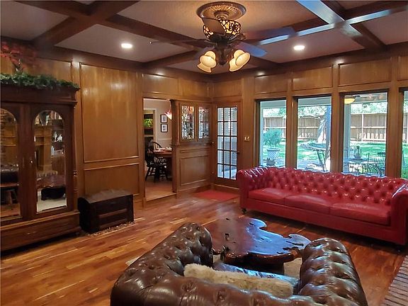 4th image of 5206 Hidden Oaks Ct