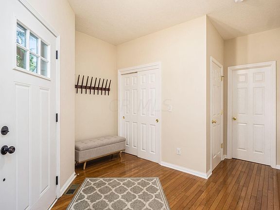 4th image of 2223 Cross Creek Ct