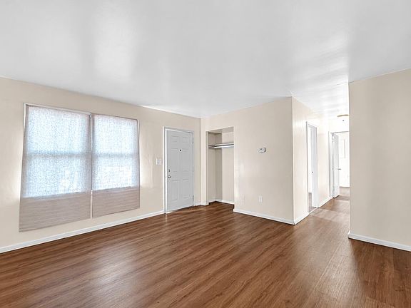 3rd image of 700 E 49th Ave
