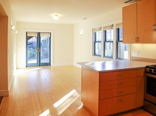 1059 47th St #1/2, Emeryville, CA 94608