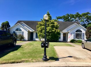 108110-108 & #110, Washington, NC 27889