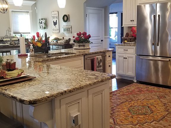 2nd image of 4325 Seascape Ln