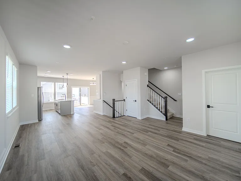 442 Whirl Ln — Photo 16