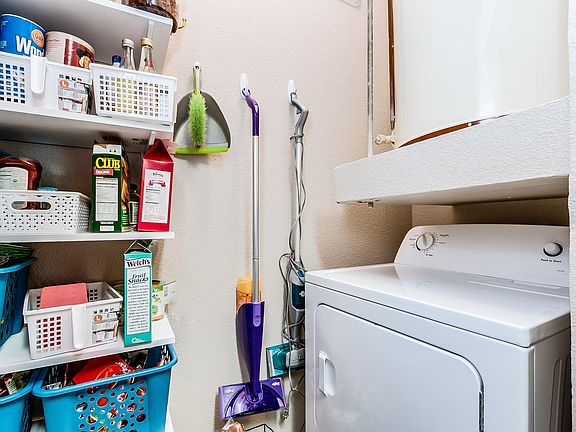 4th image of 1500 E Pusch Wilderness Dr Unit 17108