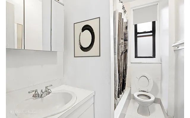 Sold by Douglas Elliman | media 10