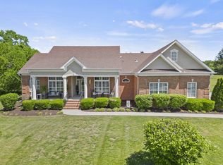 166 Grandview Cir, Gallatin, TN 37066