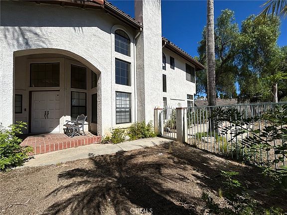 5th image of 13933 Falcon Ridge Dr