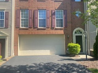 1307 Michael Dr, Pittsburgh, PA
