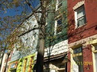2429 Saint Paul St, Baltimore, MD 21218