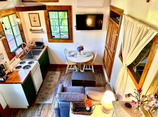 224 E Deep Creek Cir, Bryson City, NC 28713