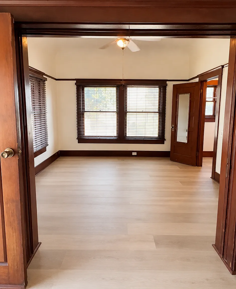3 bed, 1.5 bath, 1415 sqft, $3,200 — Photo 3