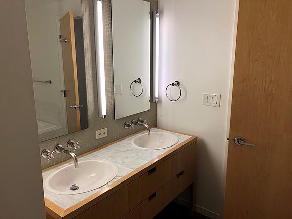 2nd image of 2100 16th St Unit 407