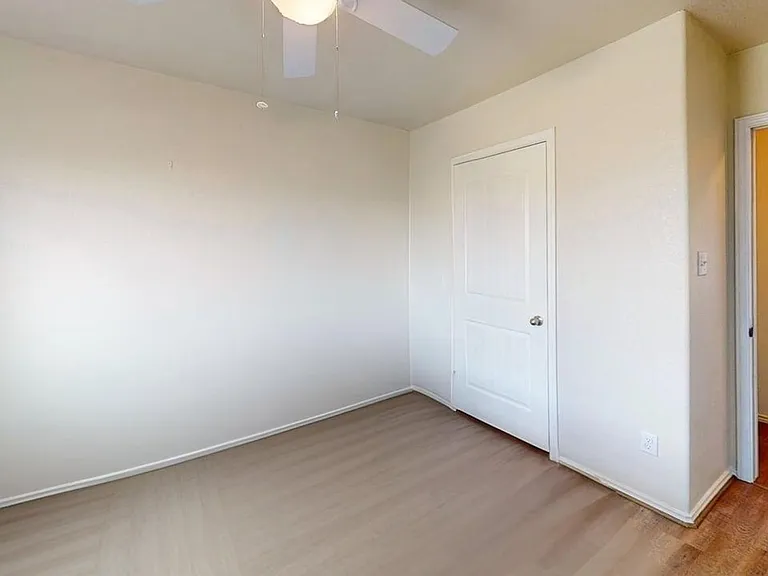 2703 Tara Dr — Photo 22