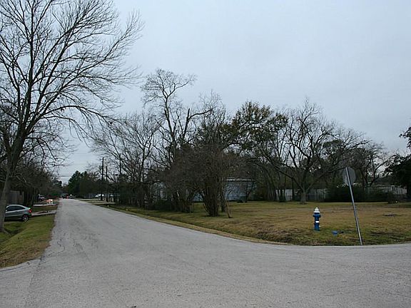 Looking down Braewick - lot is on the right