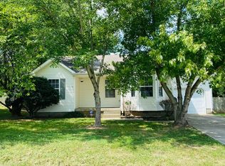 321 Atlantic Ave, Oak Grove, KY 42262