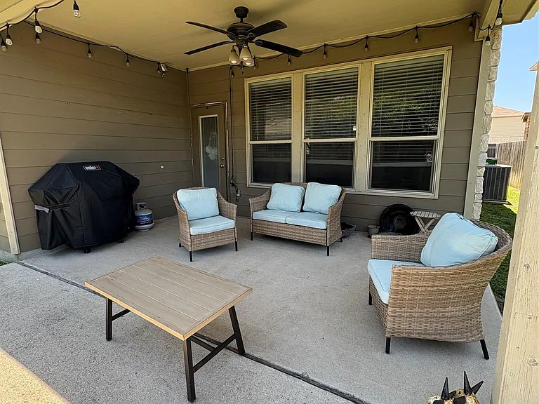 3800 Kennedy Grace Ln — Photo 25