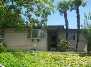 7216 Dos Rios Dr, Tujunga, CA 91042