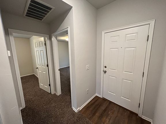 4th image of 1124 S Appaloosa Ln