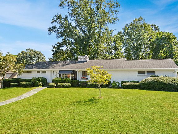 2nd image of 3641 Peakwood Dr SW