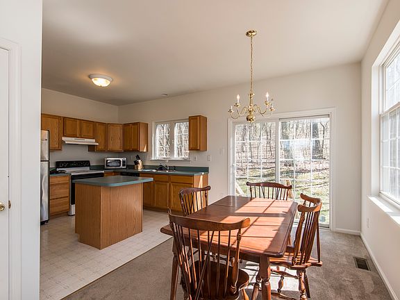 2nd image of 330 Andrew Cir