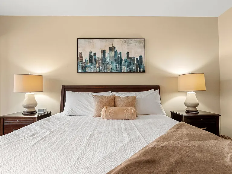 10400 Rosegate Ct #201 — Photo 31