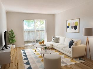 730 Santa Alicia Dr, Rohnert Park, CA 94928