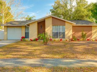 610 Highview Cir S, Brandon, FL 33510