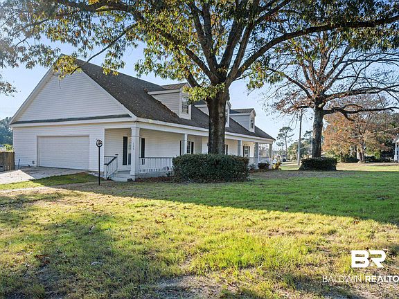 2nd image of 100 Orleans Way