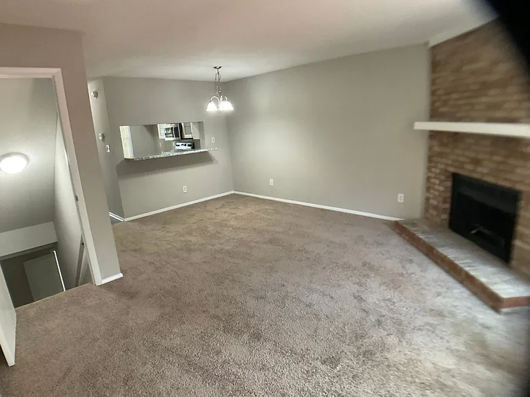 13 Astor Ct #.0 — Photo 5
