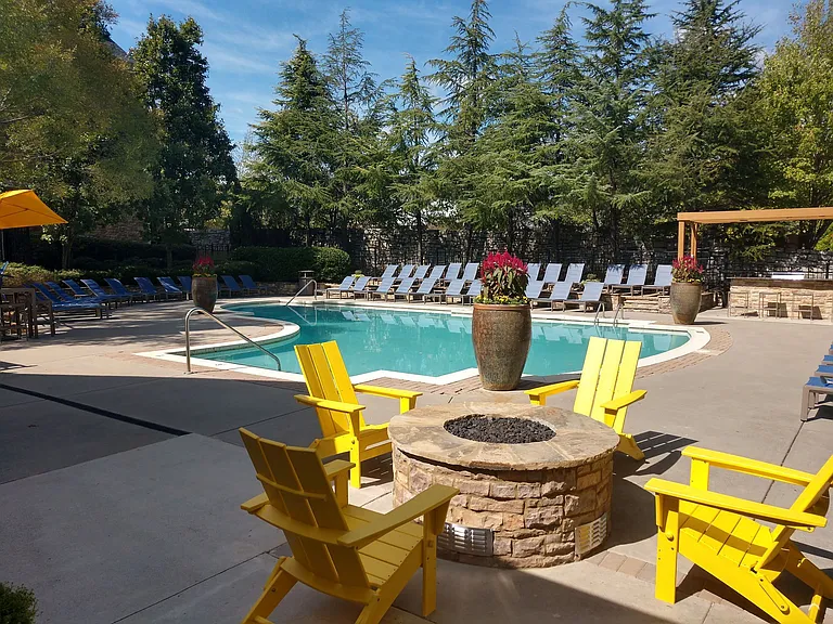Reserve at Lenox Park — Photo 15