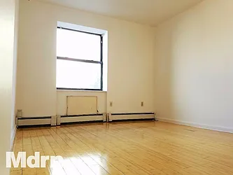 Rented by Mdrn Residential