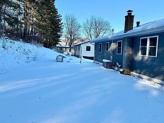 4th image of 357 Terrace Dr