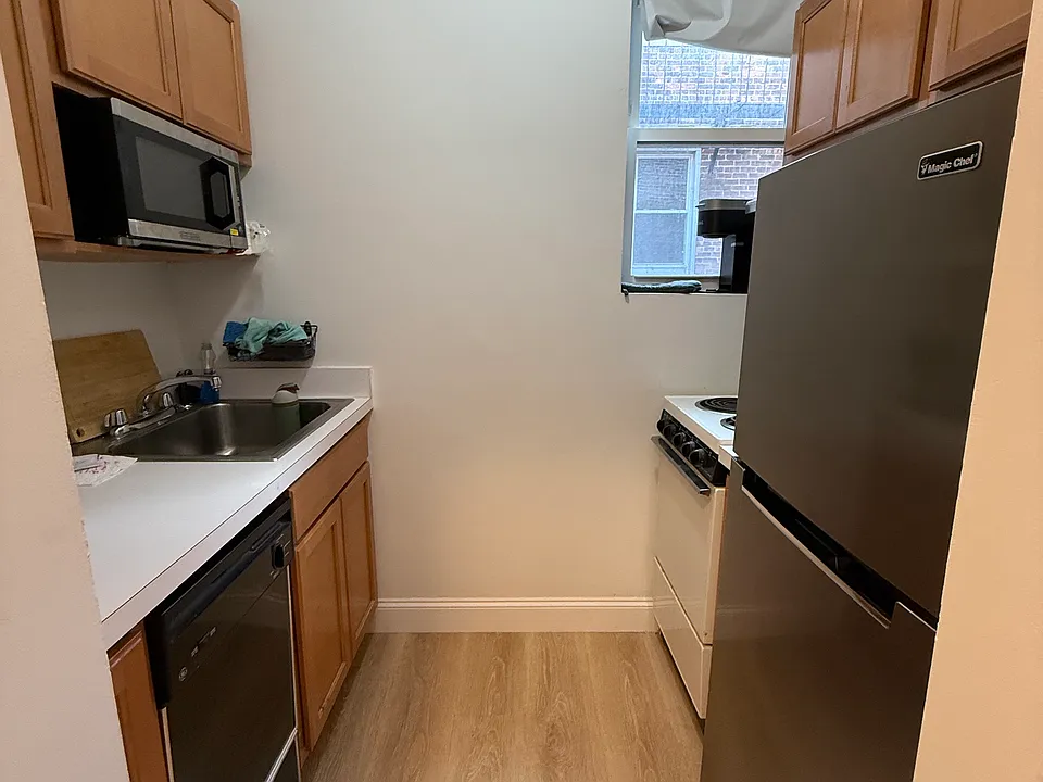 111 Norway St #301D