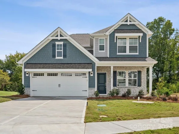 1050 Bull Dog Ln, Wingate, NC 28174