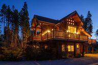 1-web-or-mls-Feature Exterior