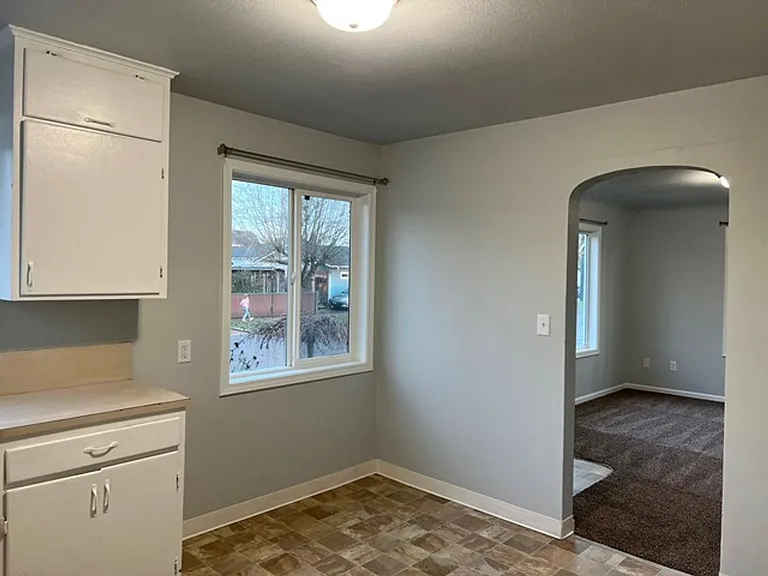 521 & 531 Gerth Ave NW — Photo 7