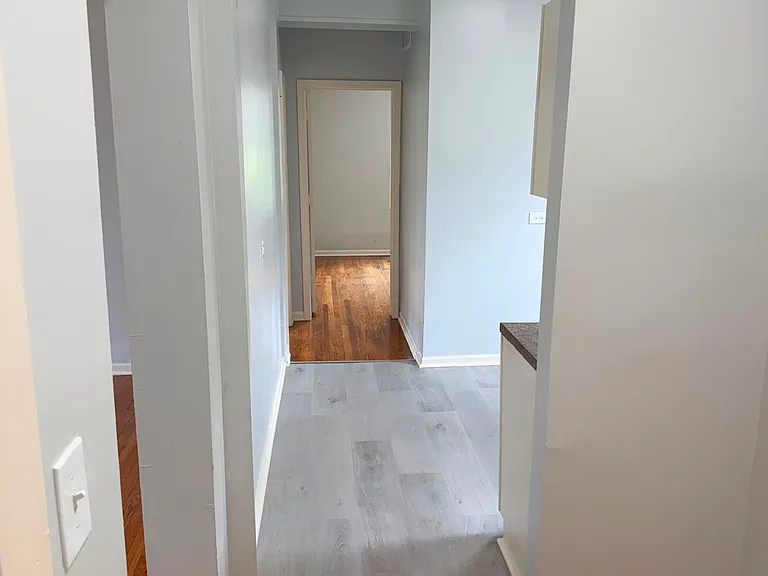5423 W West End Ave #2E — Photo 3