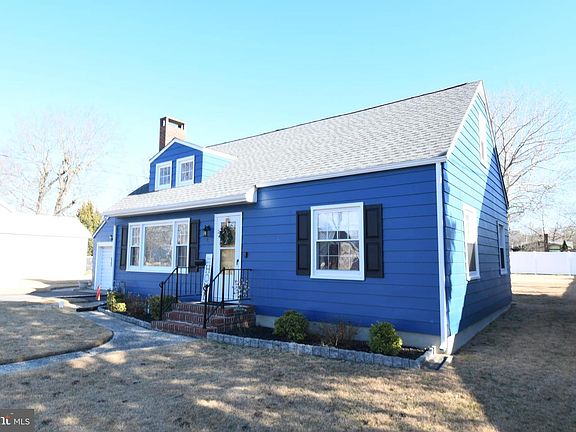 4th image of 213 N 12th St #N