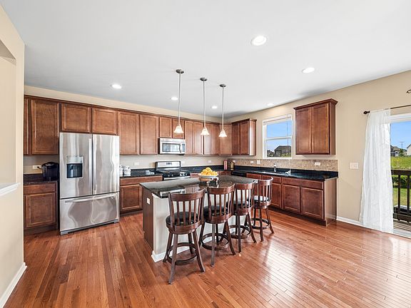 2nd image of 4355 Fraser Cir