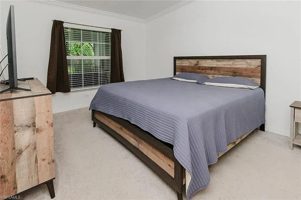 2 bed, 2.0 bath, 1366 sqft, $2,295 — Photo 2