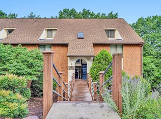 3361 Forest Ridge Rd, Roanoke, VA 24018