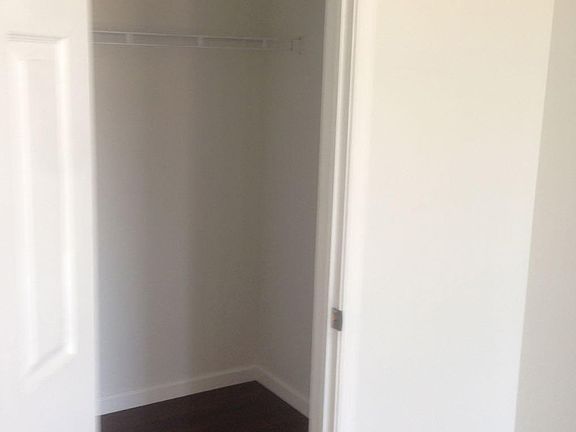 4th image of 1031 Chestnut St Unit 201
