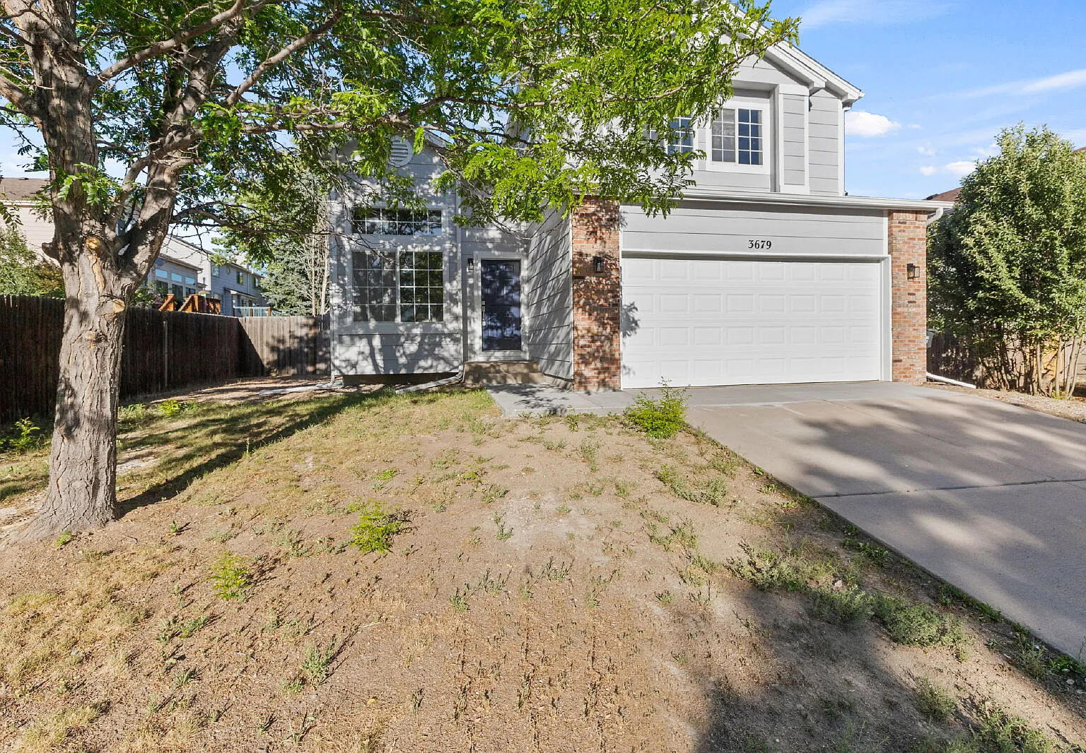 3 bed, 2.5 bath, 1706 sqft, $2,495 — Photo 2
