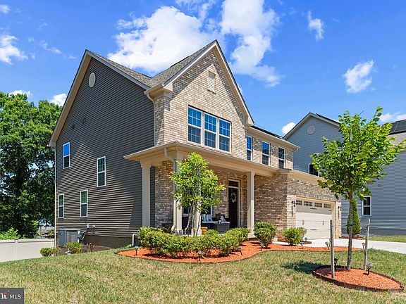 3rd image of 2641 Skeeter Ct
