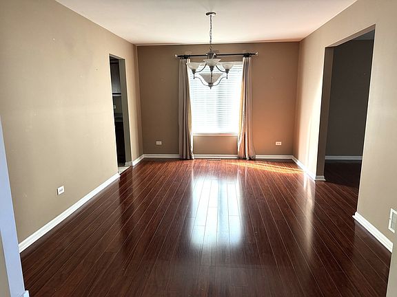 4th image of 331 Berkeley Dr