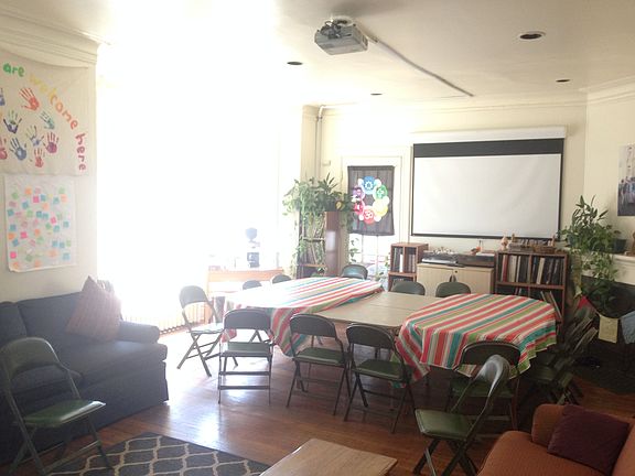 lounge/living room