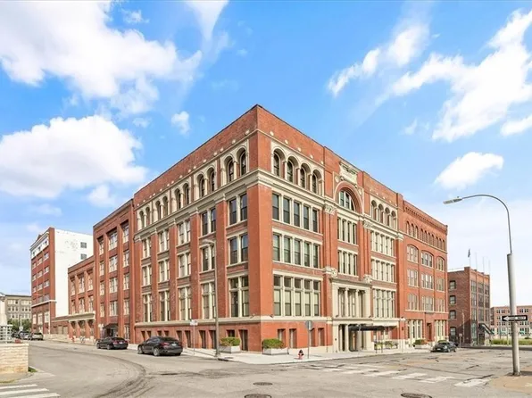 612 Central St APT 206, Kansas City, MO 64105